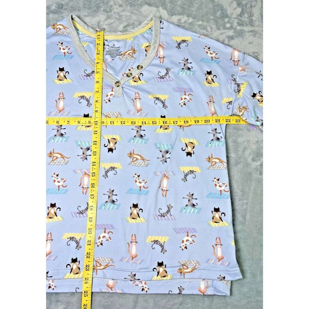 Cuddl Duds Yoga Kittens NWOT short sleeve crop pants womens sleepwear sz M cabin - Picture 6 of 7